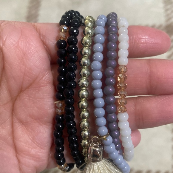 NWT Charming Charlie Blue Medium Bracelet - Picture 3 of 4